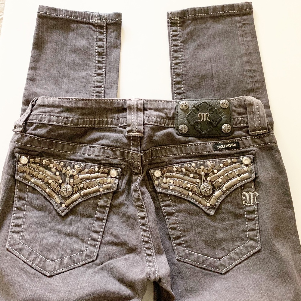 Miss Me Grey SkinnyJeans. Size 27